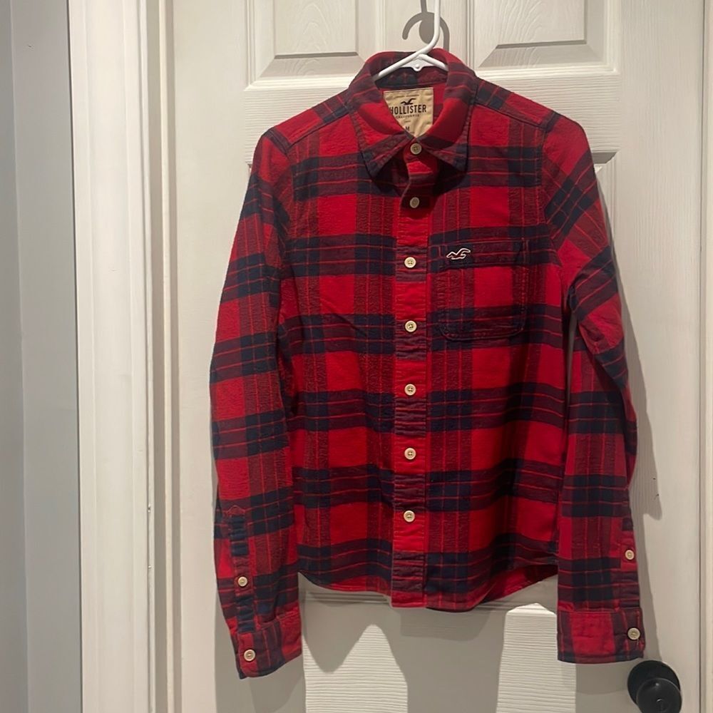 Hollister flannel plaid button down SZ medium